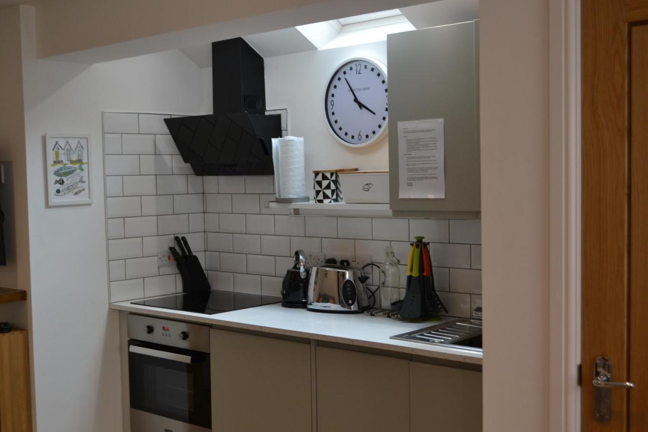 Bijou Romantic Retreat, Whitby Centre エクステリア 写真